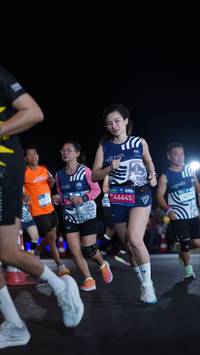 BIB: 46645, 4273
                            <button type="button" onclick="openModal(23151914)" class="btn btn-primary btn-sm float-right btn-popup" data-toggle="modal" data-target=".modal-high-quality">
                        <i class="fas fa-shopping-cart"></i> Add to Cart
                    </button>
                                            <button type="button" onclick="isThisMe(23151914, true)" class="btn btn-success btn-sm float-right btn-popup btn-isme hidden" data-toggle="tooltip" data-placement="bottom" title="นี่คือรูปของคุณใช่ไหม คลิกที่นี่เพื่อเอาเข้าอัลบั้ม">
                        <i class="fas fa-plus"></i> Add to album
                    </button>
                    <button type="button" onclick="isThisMe(23151914, false)" class="btn btn-warning btn-sm float-right btn-popup btn-isnotme hidden">
                        <i class="fas fa-ban"></i> Remove from album
                    </button>